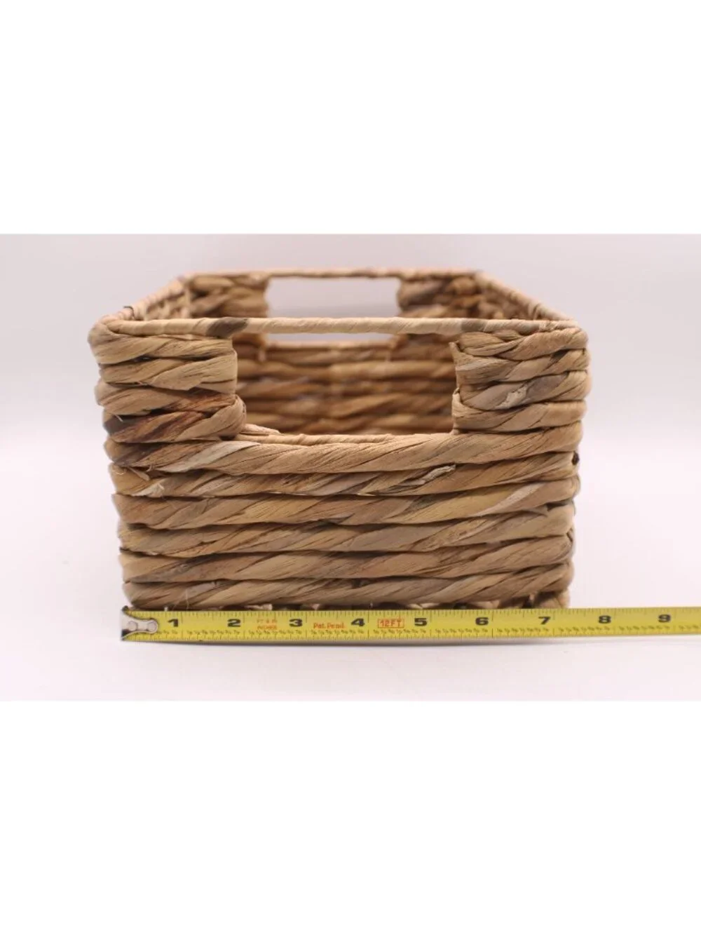 Un known handwoven natural